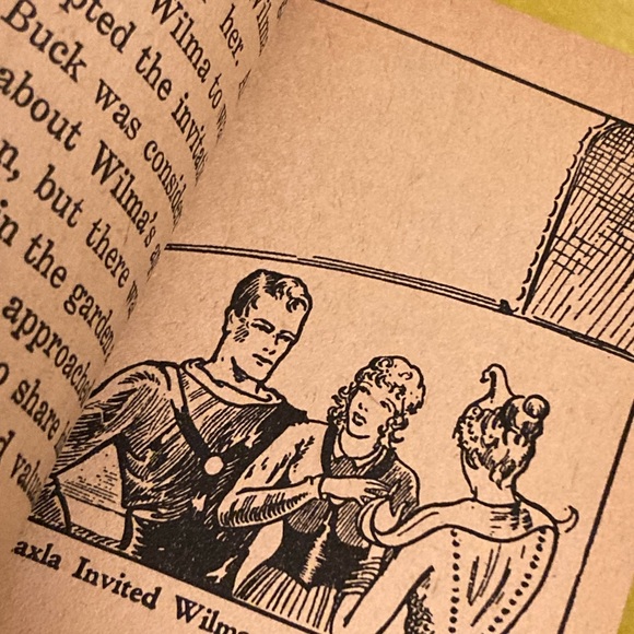 Antique 1934 Big Little Book: BUCK ROGERS ON THE MOONS OF SATURN - Picture 6 of 12